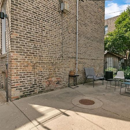 2Br Comfy And Stylish Apt In West Town - Erie 1R Чикаго Экстерьер фото