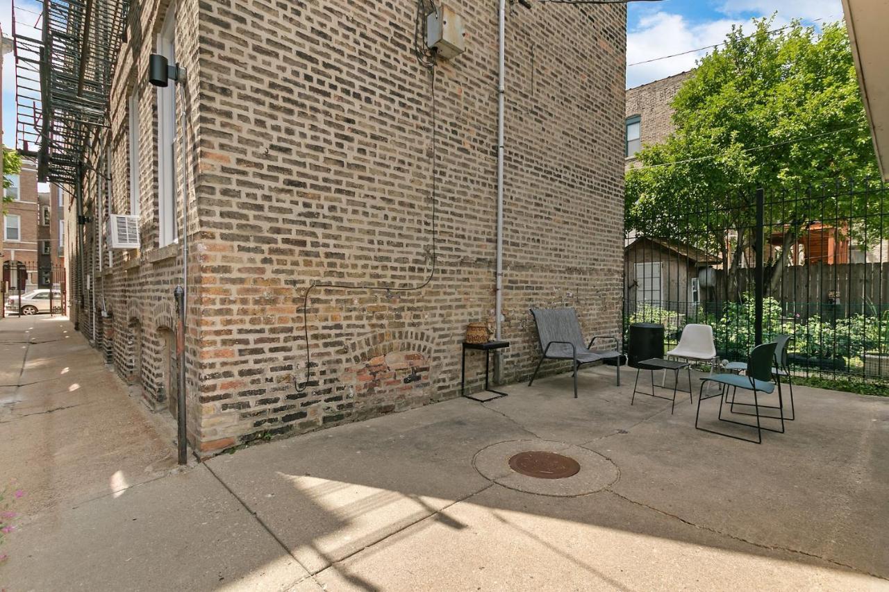 2Br Comfy And Stylish Apt In West Town - Erie 1R Чикаго Экстерьер фото